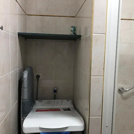 Апартаменты Agreable T2 1 A 4 Mn Clim Parking Wifi *